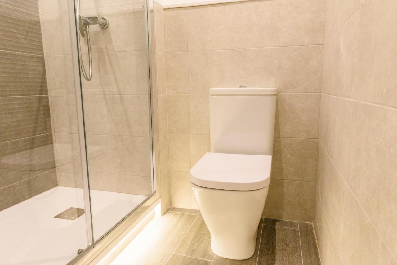 Apartamentos Constitucion By Renthas Malaga Ngoại thất bức ảnh