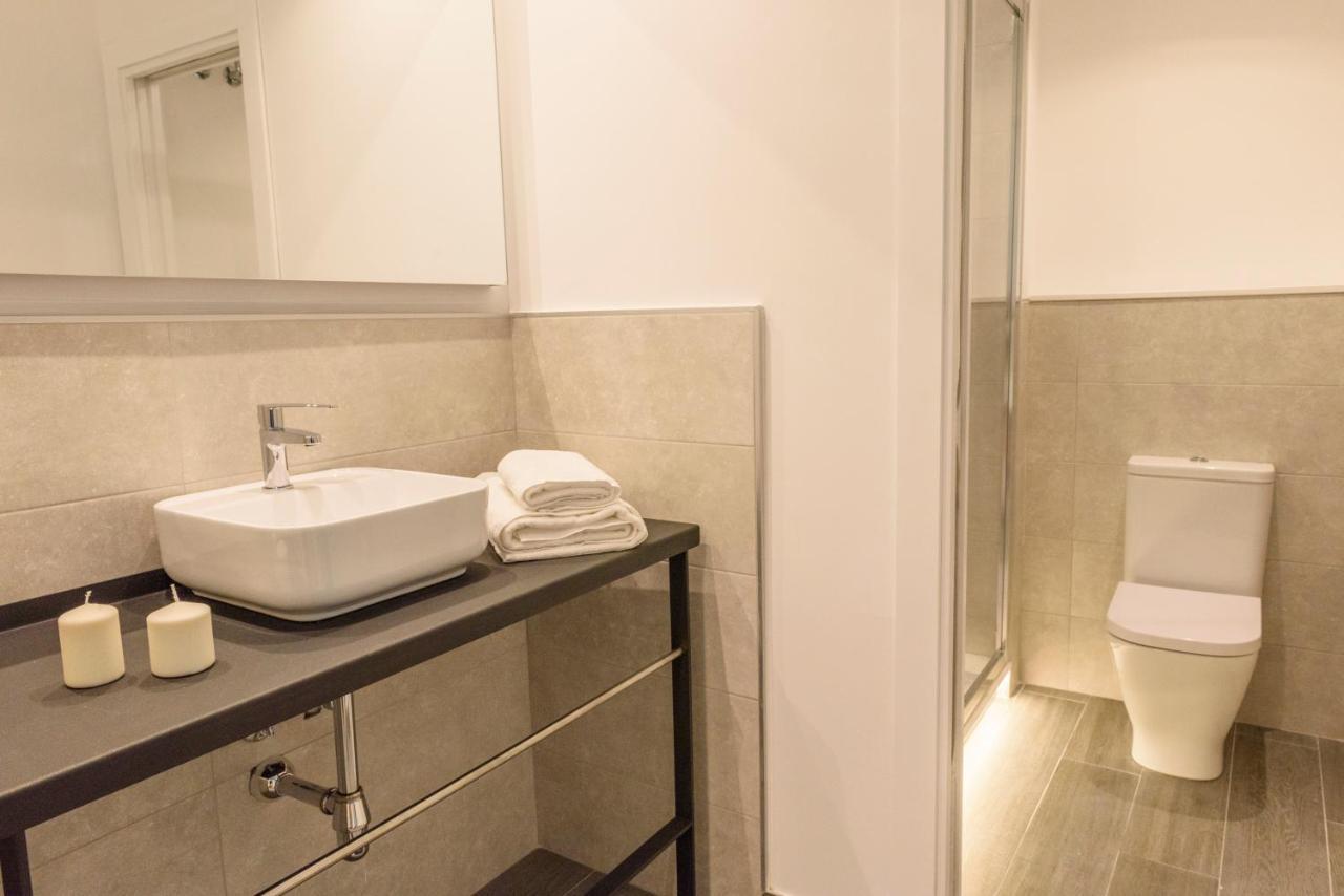 Apartamentos Constitucion By Renthas Malaga Ngoại thất bức ảnh